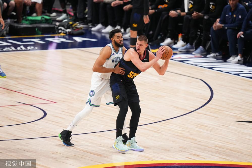 了更强的凝 了更强的凝